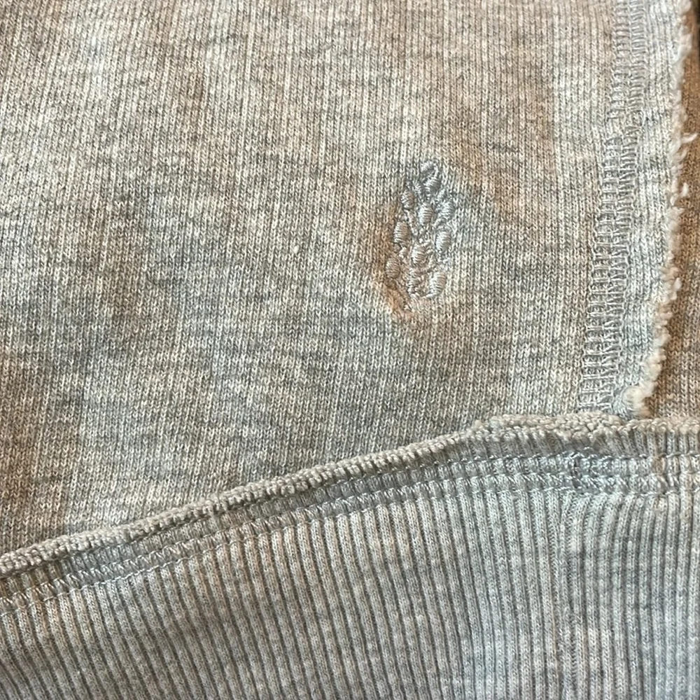 Free People Movement Swoop Crop Sleeveless Hoodie Women’s Medium Grey Athleisure - Picture 8 of 9